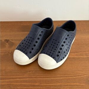 Navy Native Shoes Jefferson Kids Sz 11
